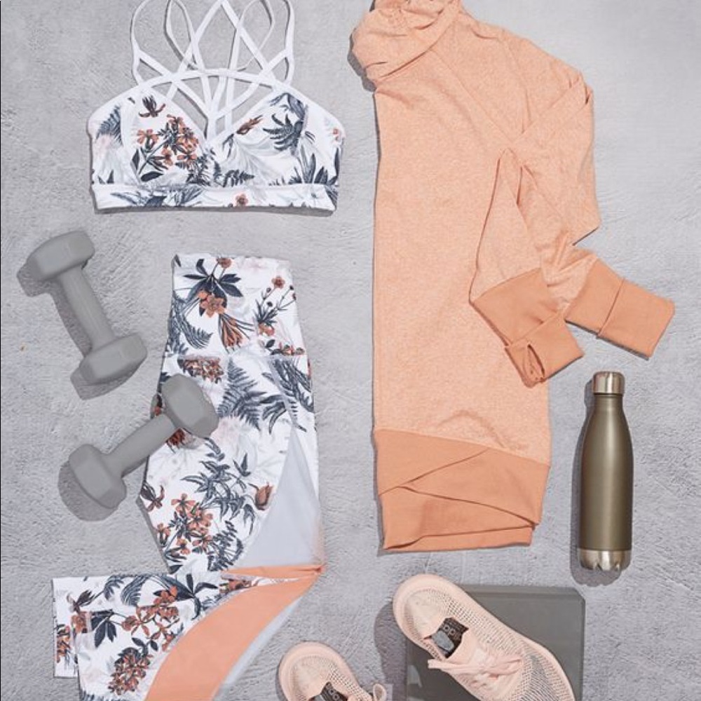 Zella Floral Print Cage Style Sports Bra {White} M - Picture 8 of 8